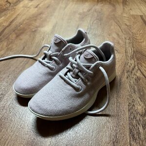 New without box Allbirds woolrunner sneakers